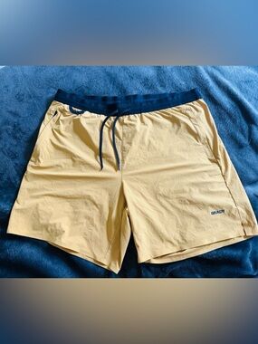 Brady Zero Weight Performance 7" Shorts Men XL Yellow Gold Tech Training Stretch